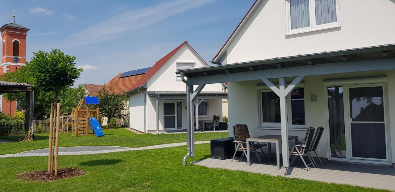 Ferienhaeuser May Weigenheim Екстер'єр фото